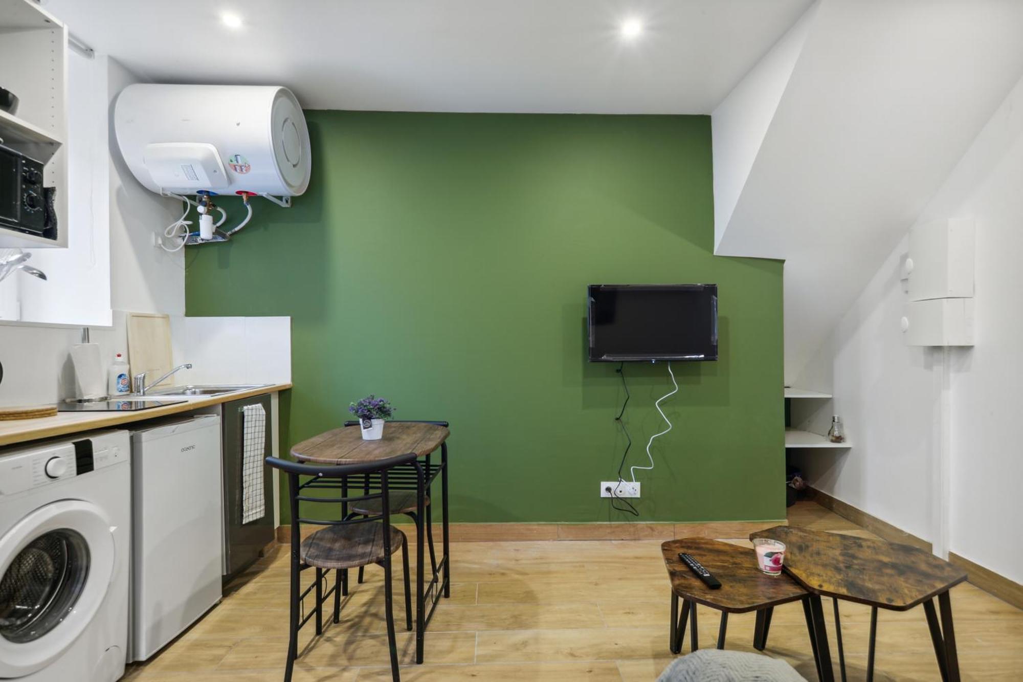 Chic Cosy Apart With Parking Jouarre Екстериор снимка