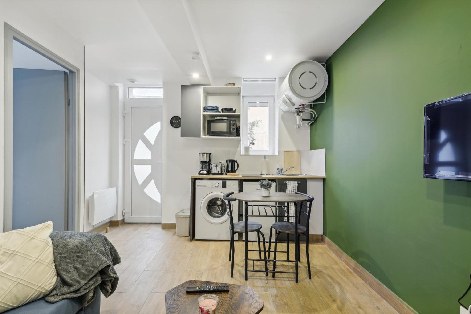 Chic Cosy Apart With Parking Jouarre Екстериор снимка